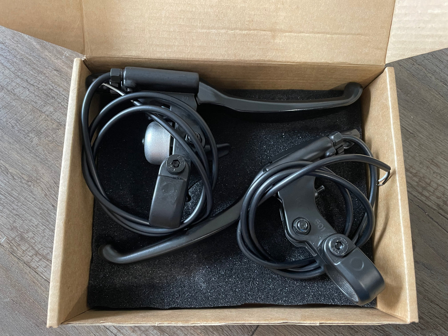 Electric cut-off brake lever