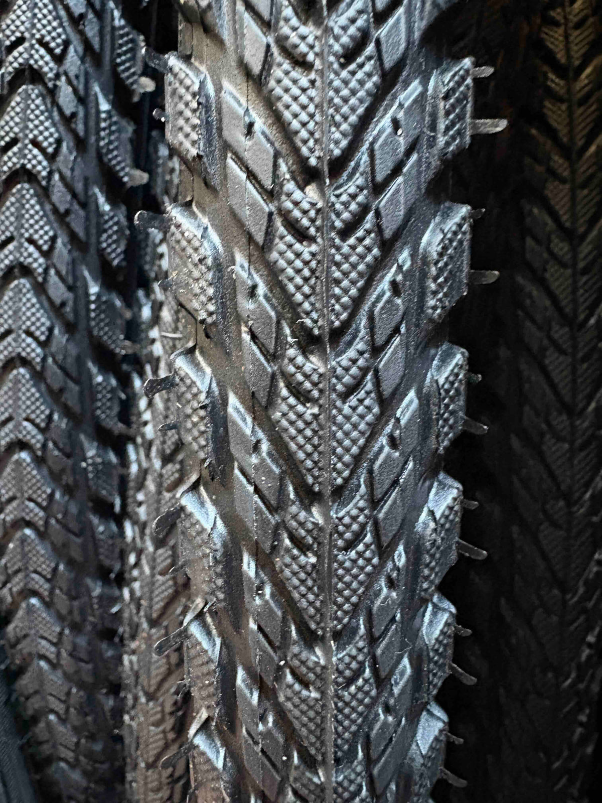 INNOVA IA-2068  (E) Bicycle Tire – 700X38C