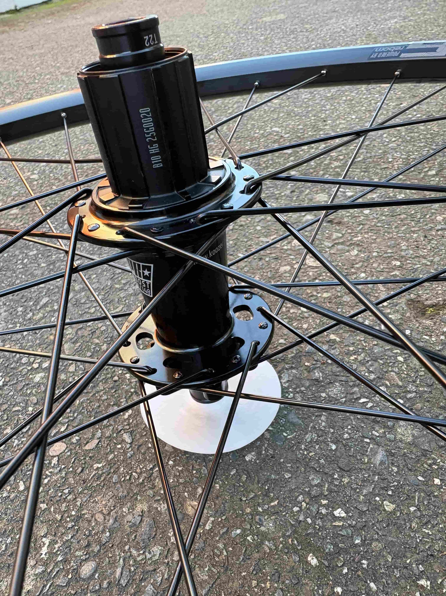 XF 2046 Prix de vente suggéré: 399,99 $