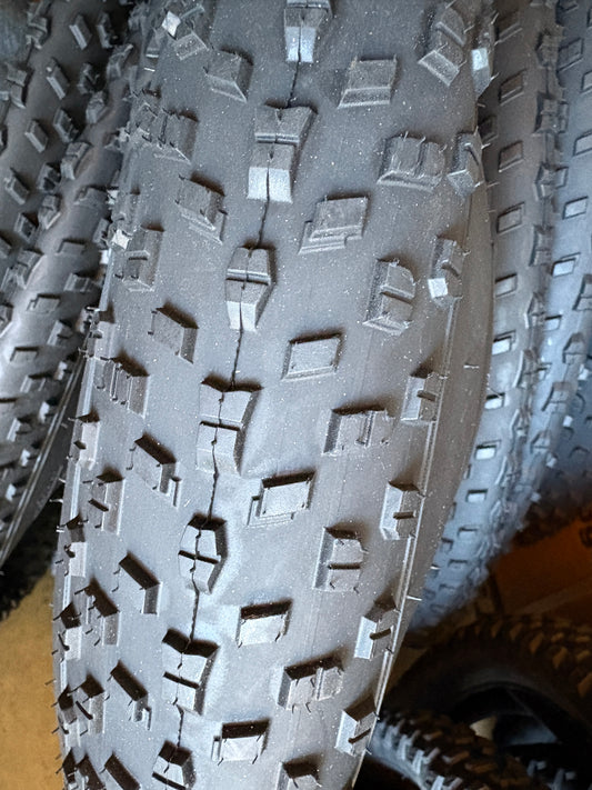 26X4.0 E Bike Tires  MSRP:69.99