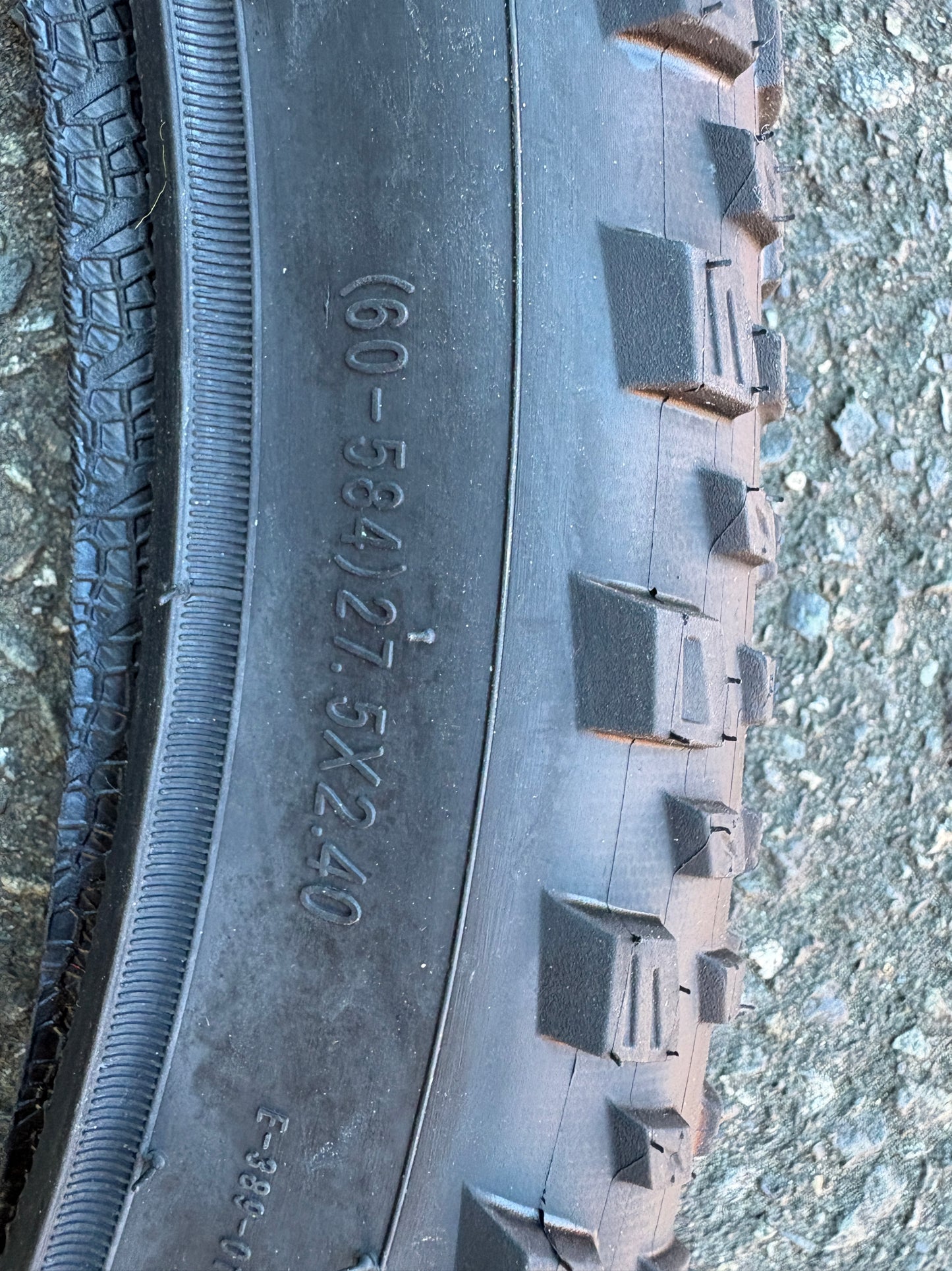 27.5X2.0/2.4/2.6 E Bike Tires  MSRP:39.99