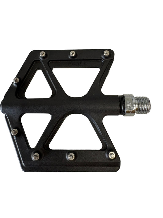 ZP-D213 MTB  MSRP:$79.99