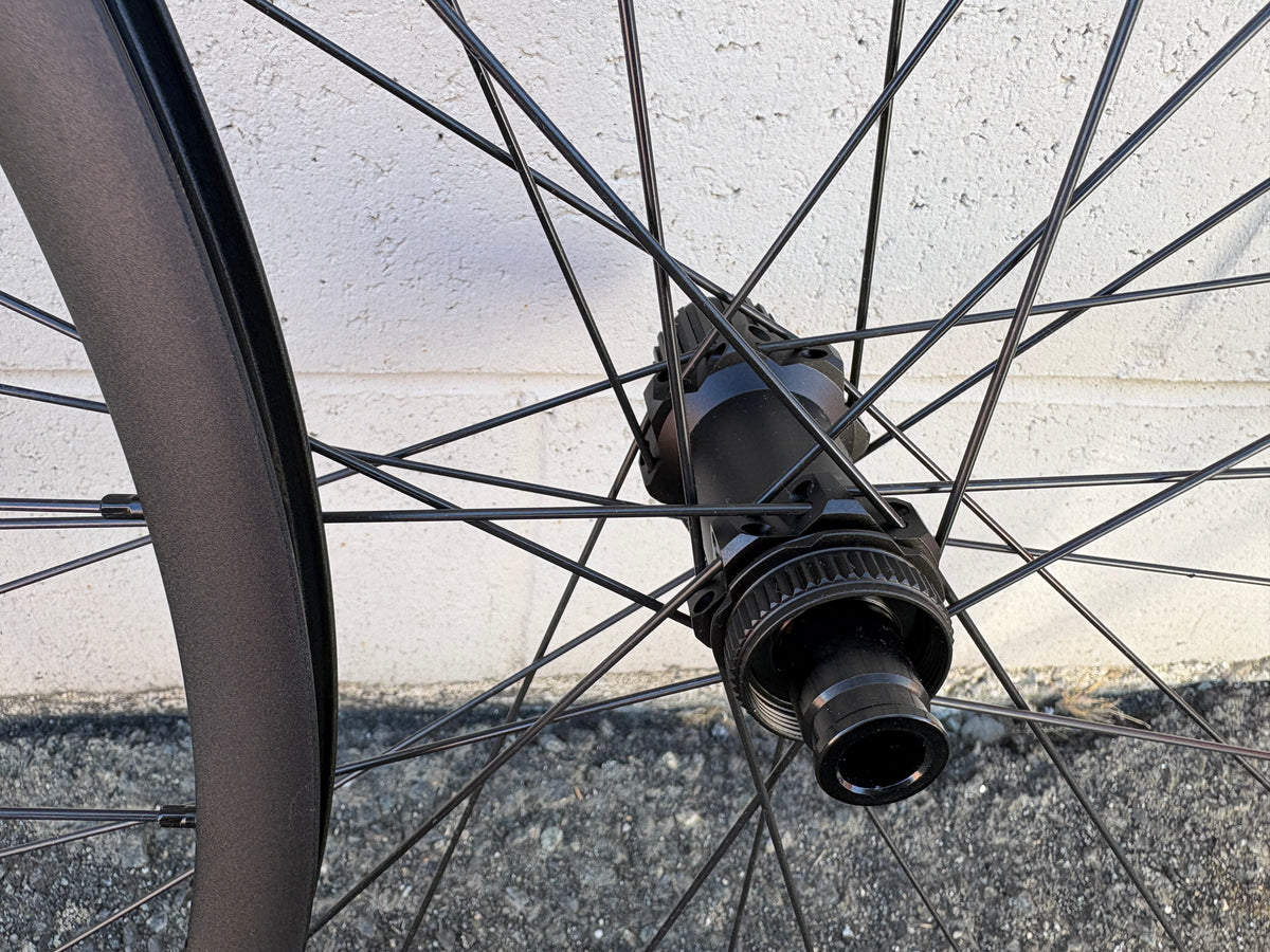 CX1600 Tubeless-Ready 700c Road/Gravel Wheelset