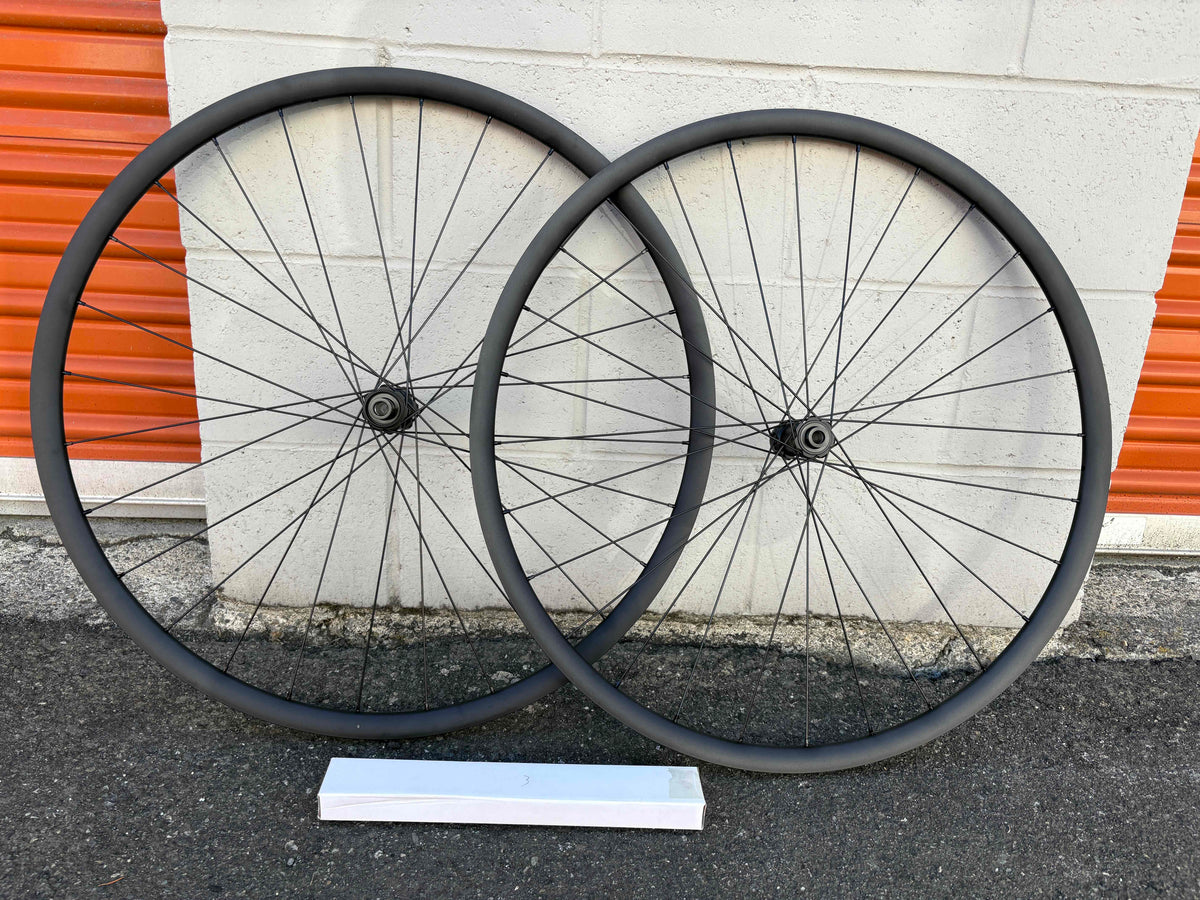 CX1600 Tubeless-Ready 700c Road/Gravel Wheelset